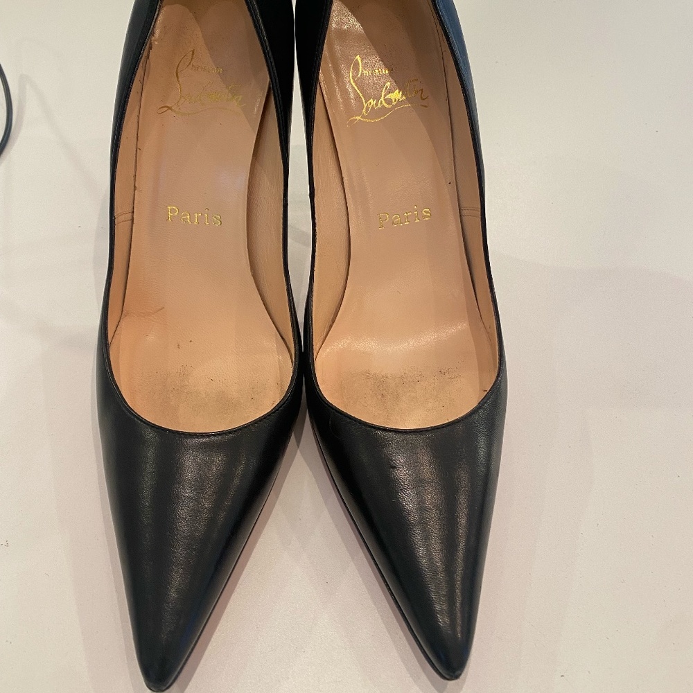 Classic  Black Christian Louboutin 39 1/2 shoes
